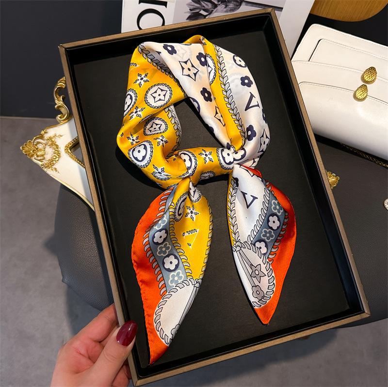 70cm Square Scarf  for Women R - огляд і ціна Scarf Silk Square